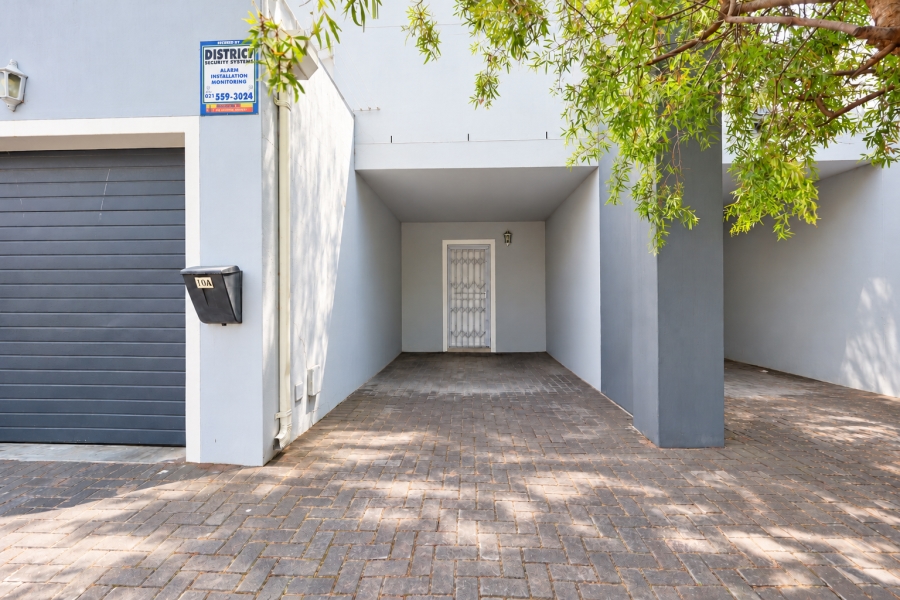 3 Bedroom Property for Sale in Parklands Western Cape